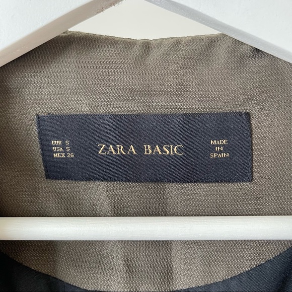 Zara Vest in Size S - Picture 2 of 3